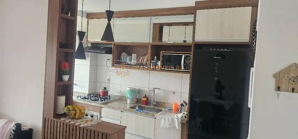 Apartamento à venda com 2 quartos, 62m² - Foto 7