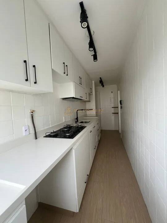 Apartamento à venda com 2 quartos, 64m² - Foto 6