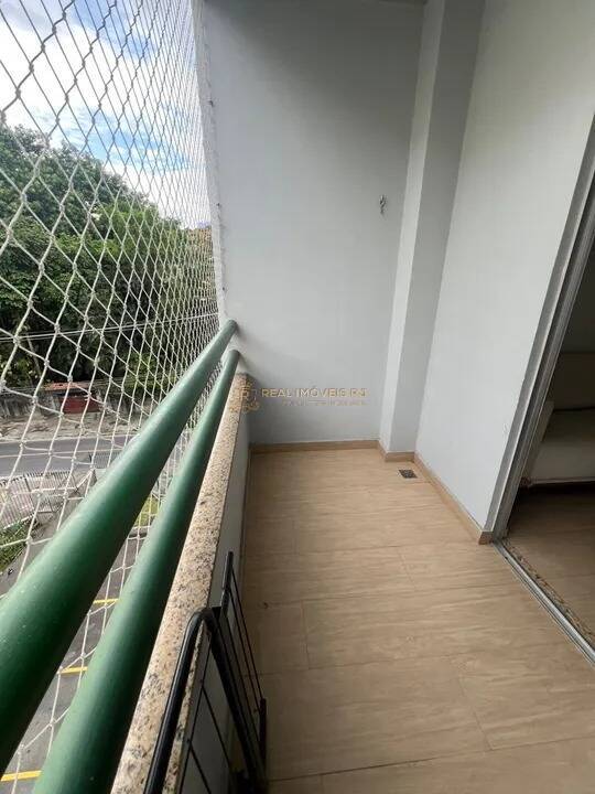 Apartamento à venda com 2 quartos, 64m² - Foto 10