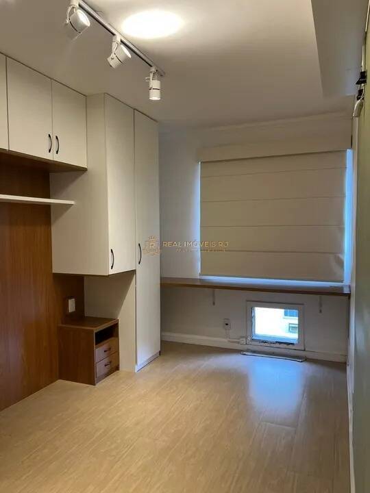 Apartamento à venda com 2 quartos, 64m² - Foto 13