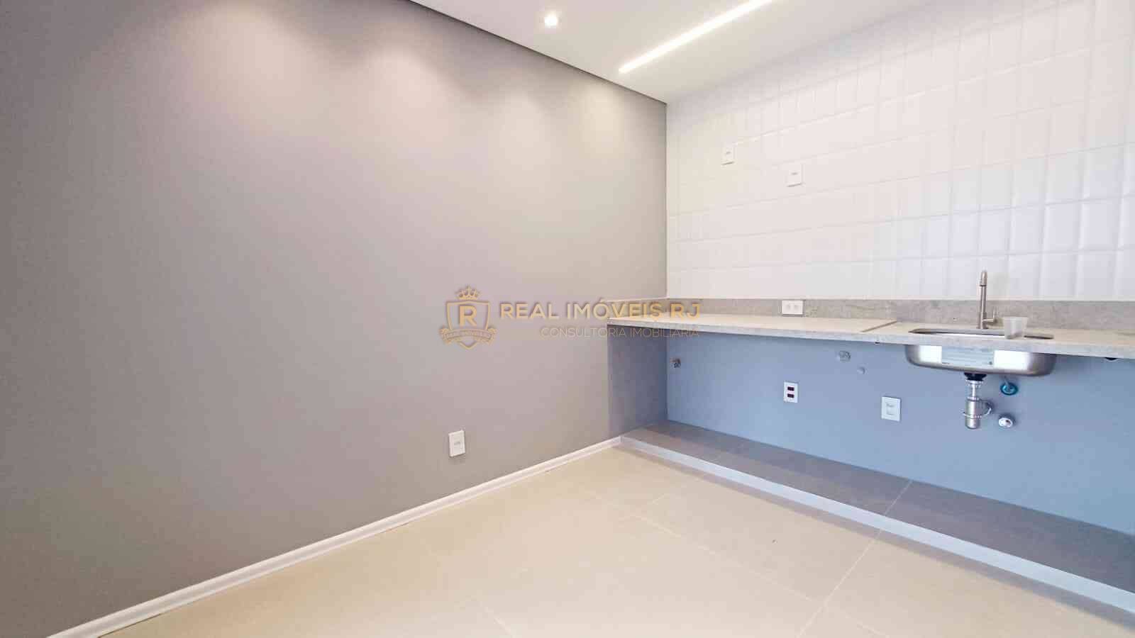 Apartamento à venda com 2 quartos, 79m² - Foto 4