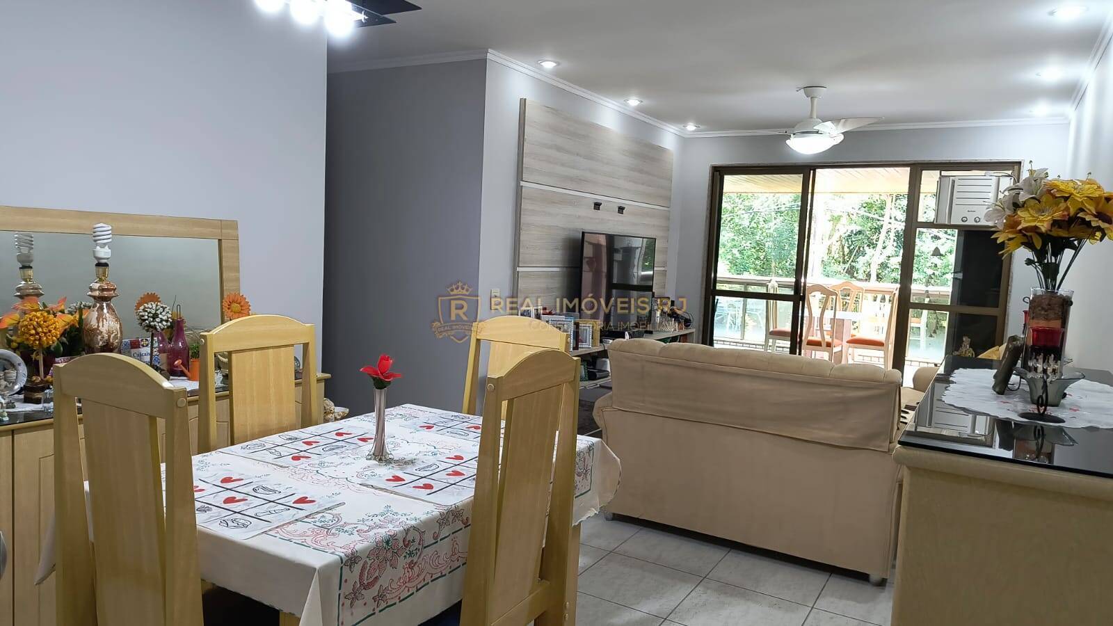 Apartamento à venda com 4 quartos, 133m² - Foto 3