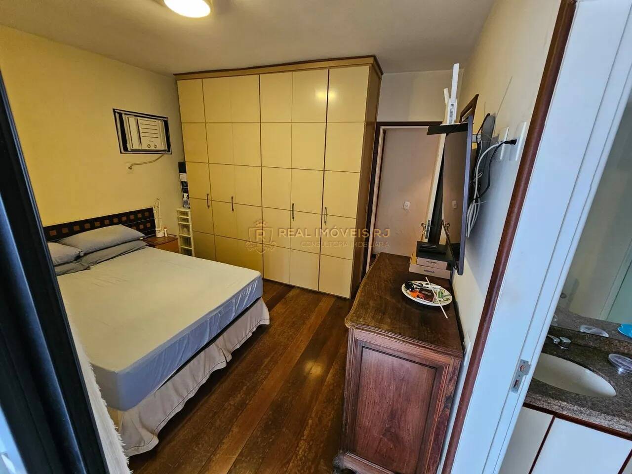 Apartamento à venda com 3 quartos, 120m² - Foto 12