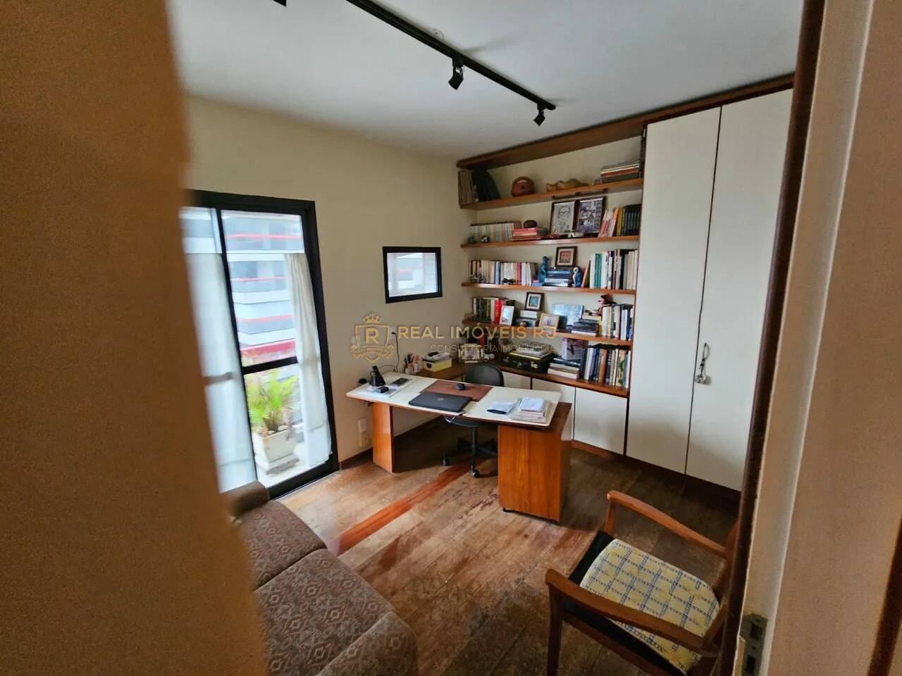 Apartamento à venda com 3 quartos, 120m² - Foto 11