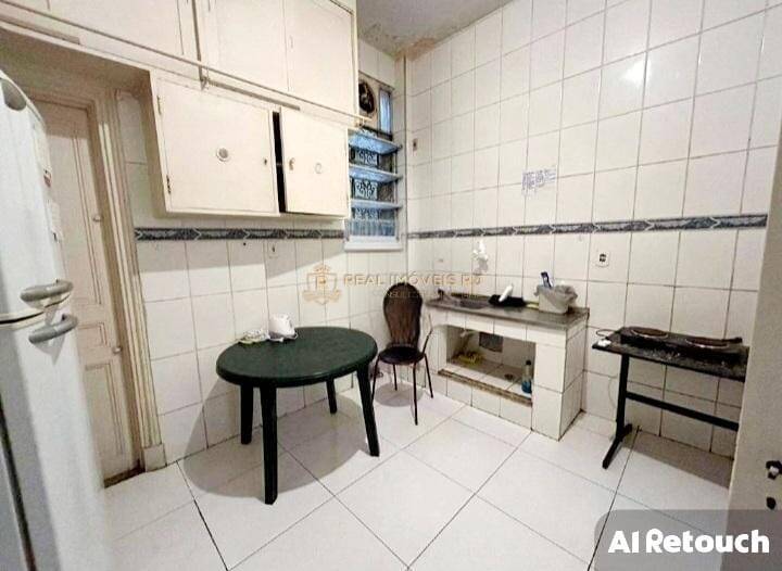 Apartamento à venda com 4 quartos, 190m² - Foto 6