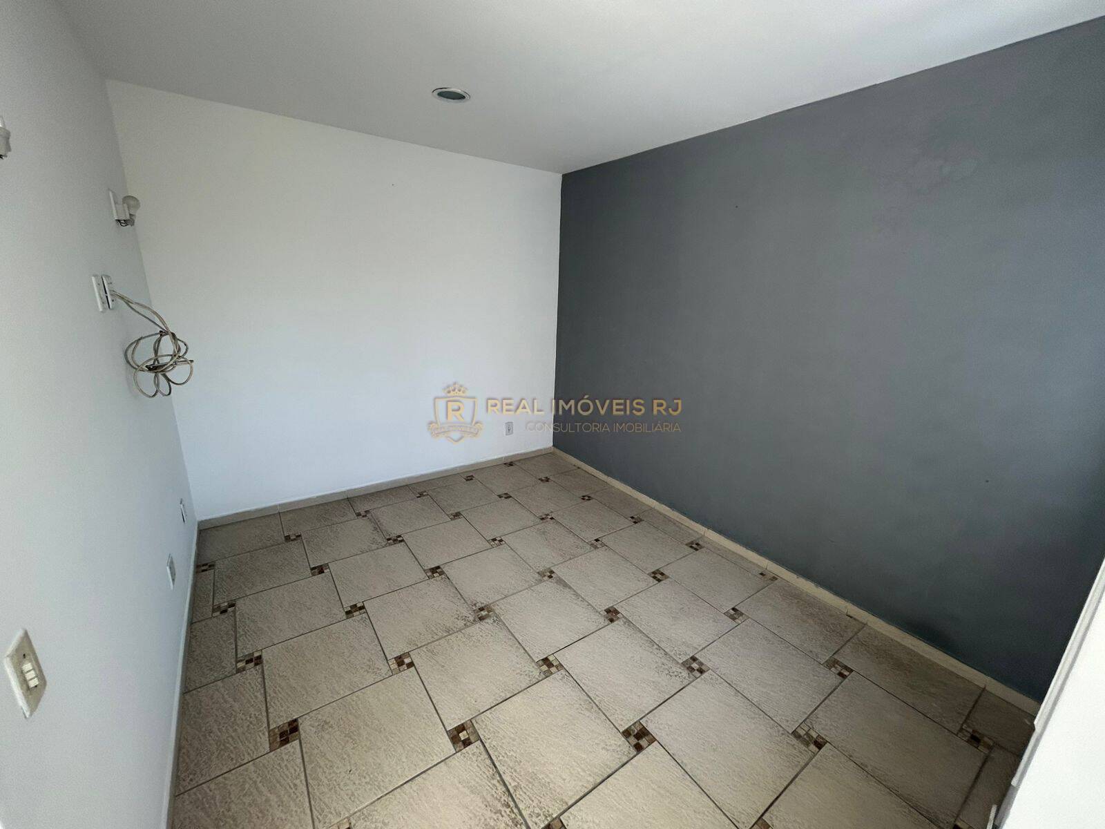 Casa à venda com 4 quartos, 180m² - Foto 18