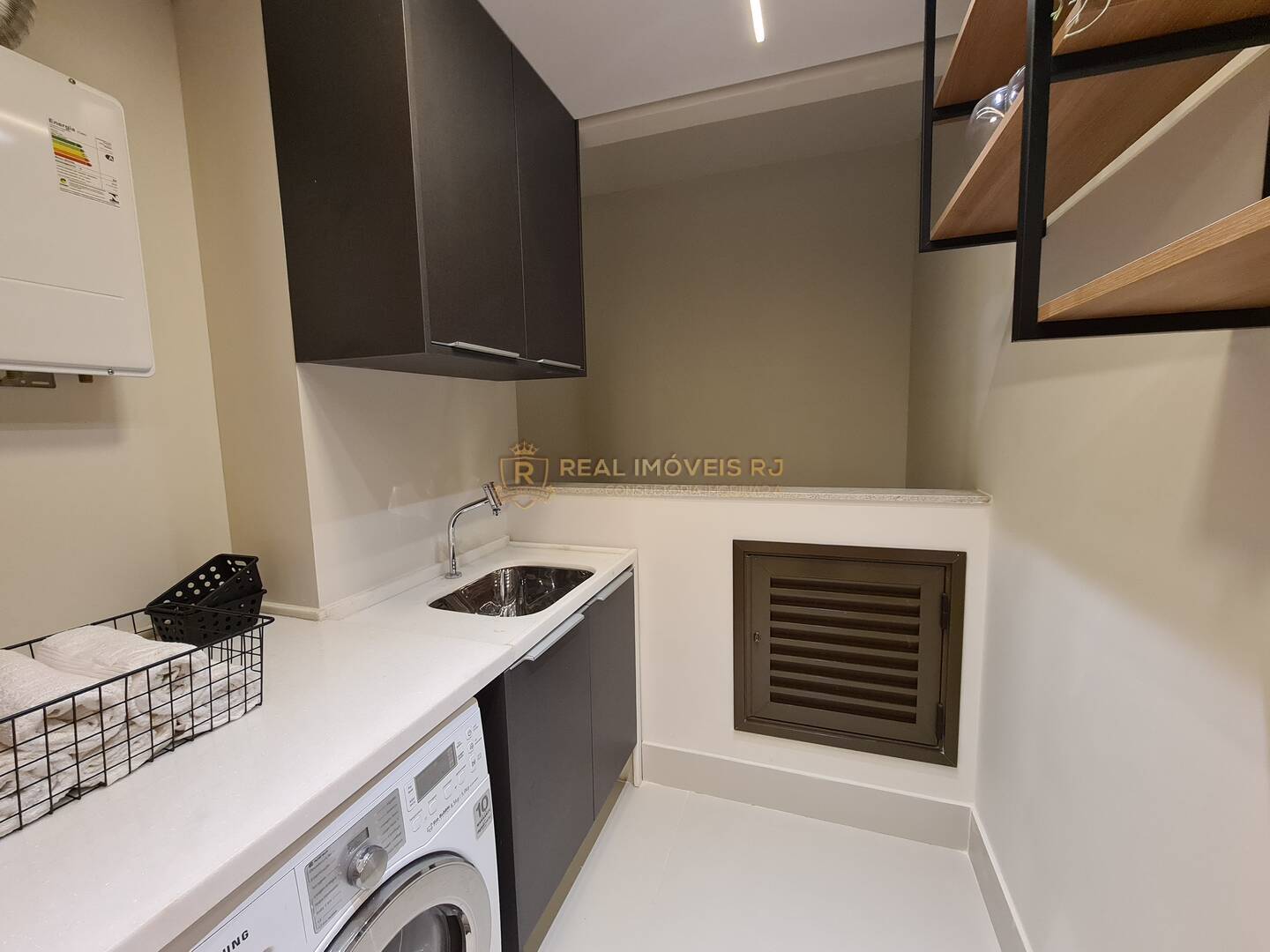 Apartamento à venda com 3 quartos, 117m² - Foto 7