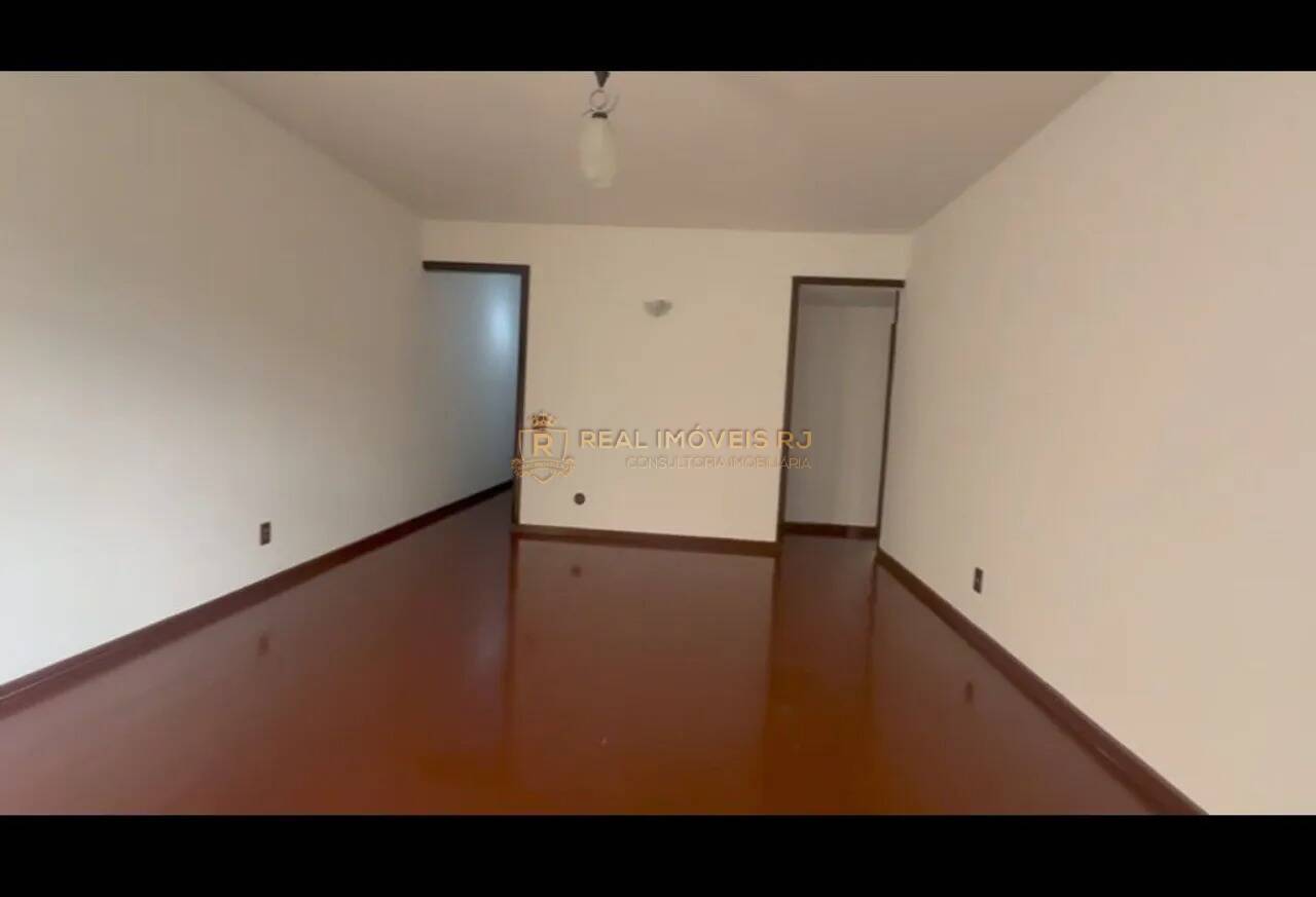 Apartamento à venda com 3 quartos, 100m² - Foto 2