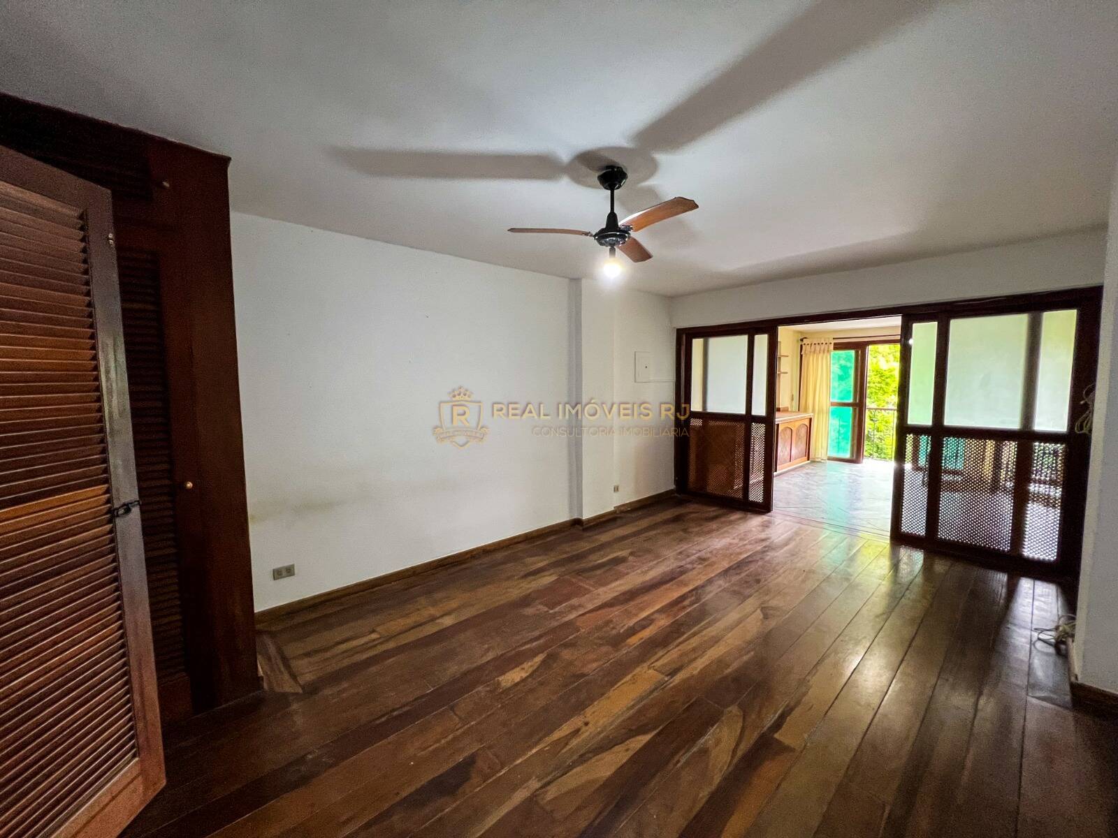 Casa à venda com 2 quartos, 158m² - Foto 16