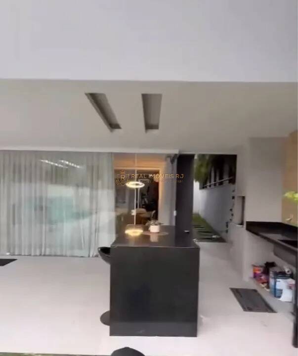 Casa para alugar com 5 quartos, 390m² - Foto 5