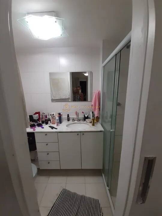 Apartamento para alugar com 2 quartos, 70m² - Foto 18