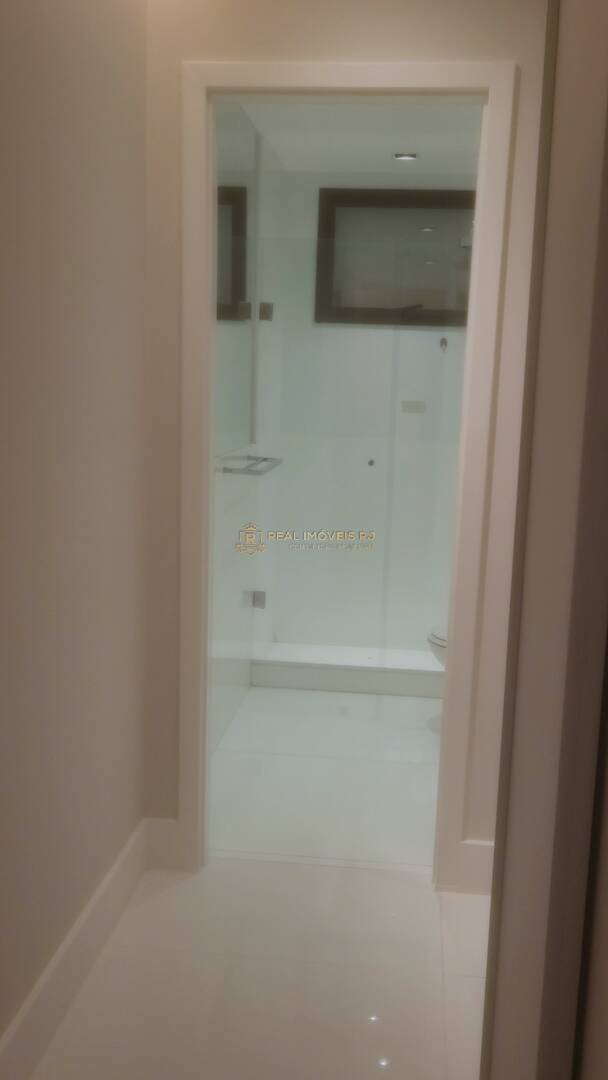 Apartamento à venda com 4 quartos, 131m² - Foto 25