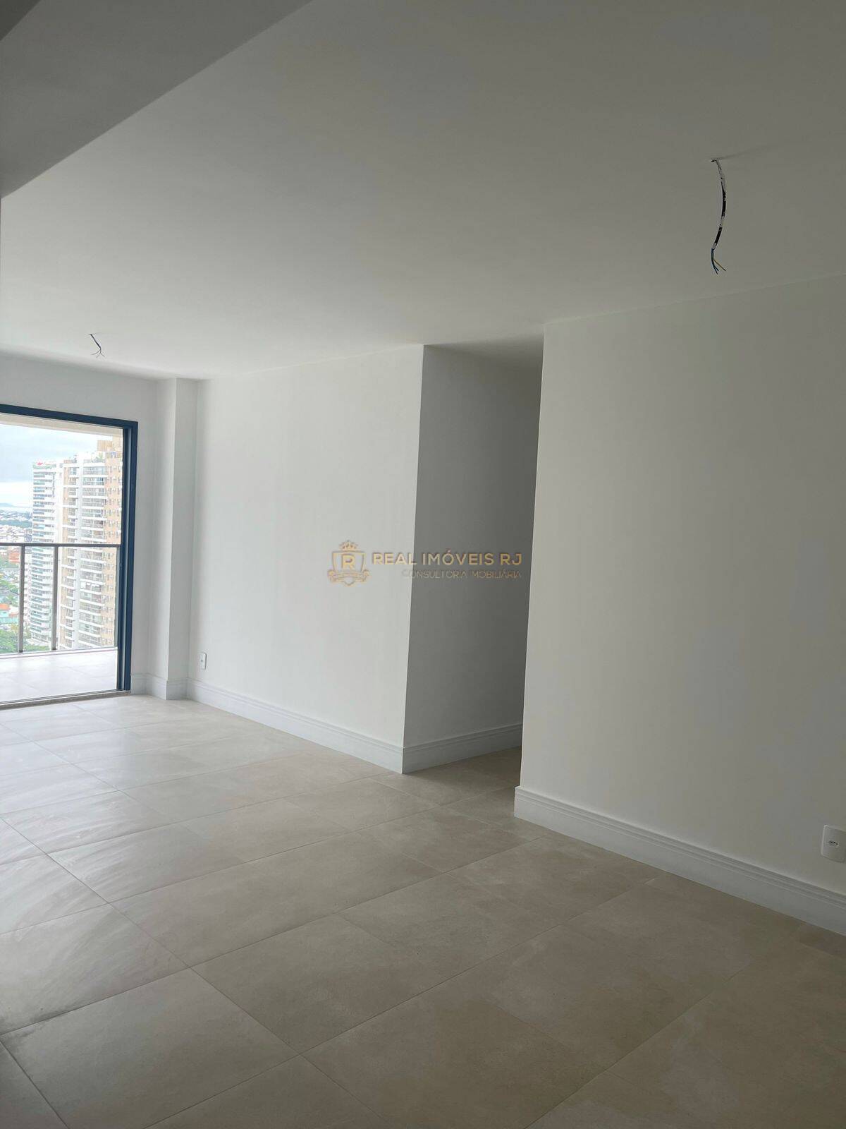 Apartamento à venda com 3 quartos, 86m² - Foto 9