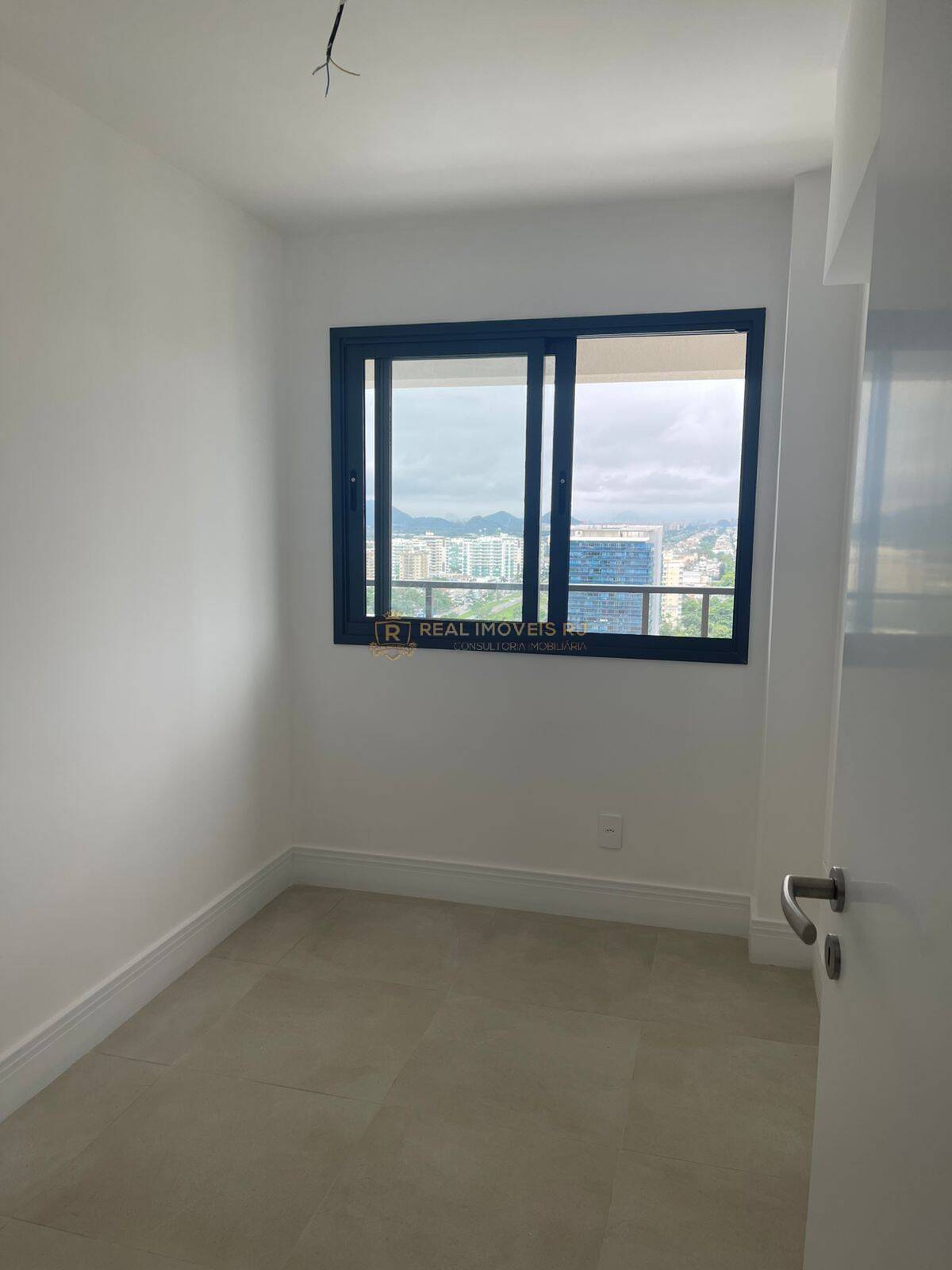 Apartamento à venda com 3 quartos, 86m² - Foto 15