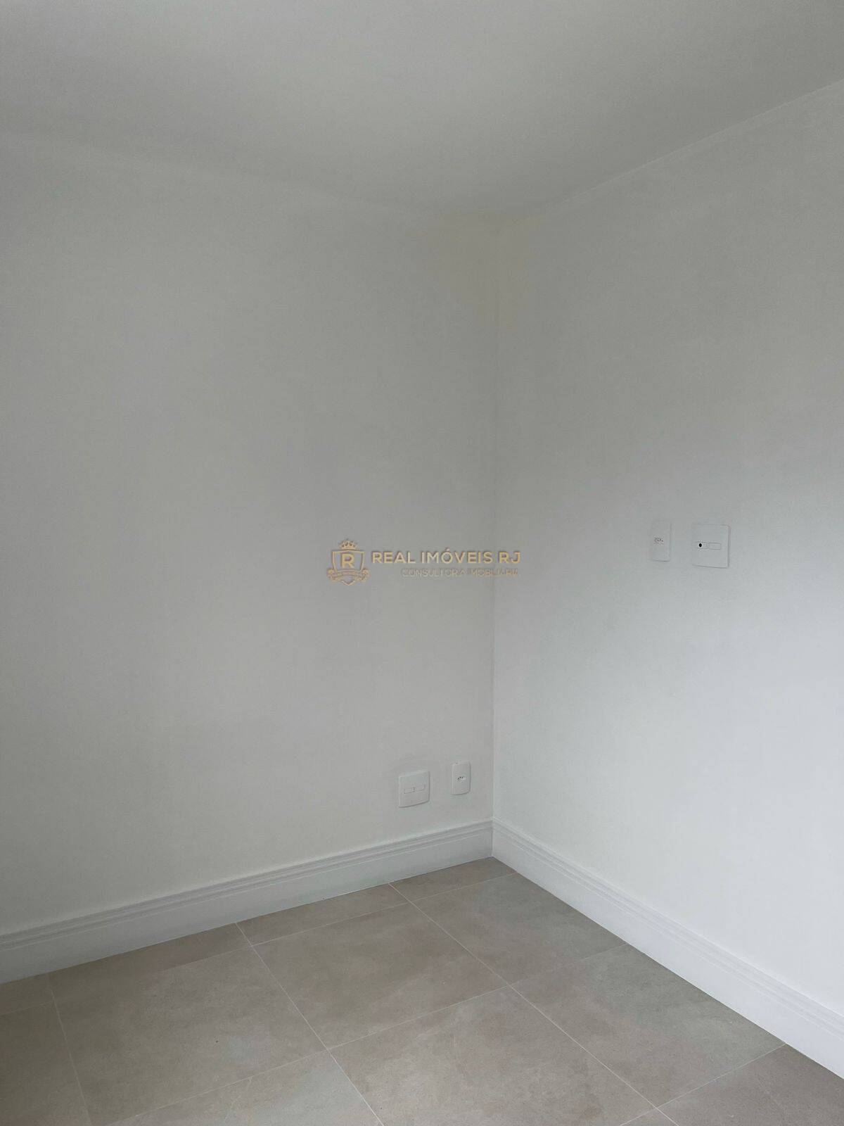 Apartamento à venda com 3 quartos, 86m² - Foto 20