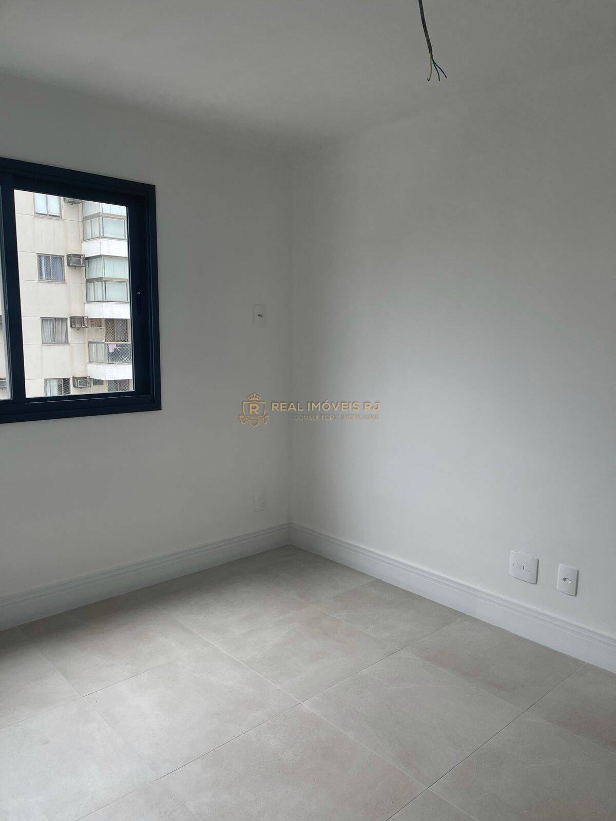 Apartamento à venda com 3 quartos, 86m² - Foto 23