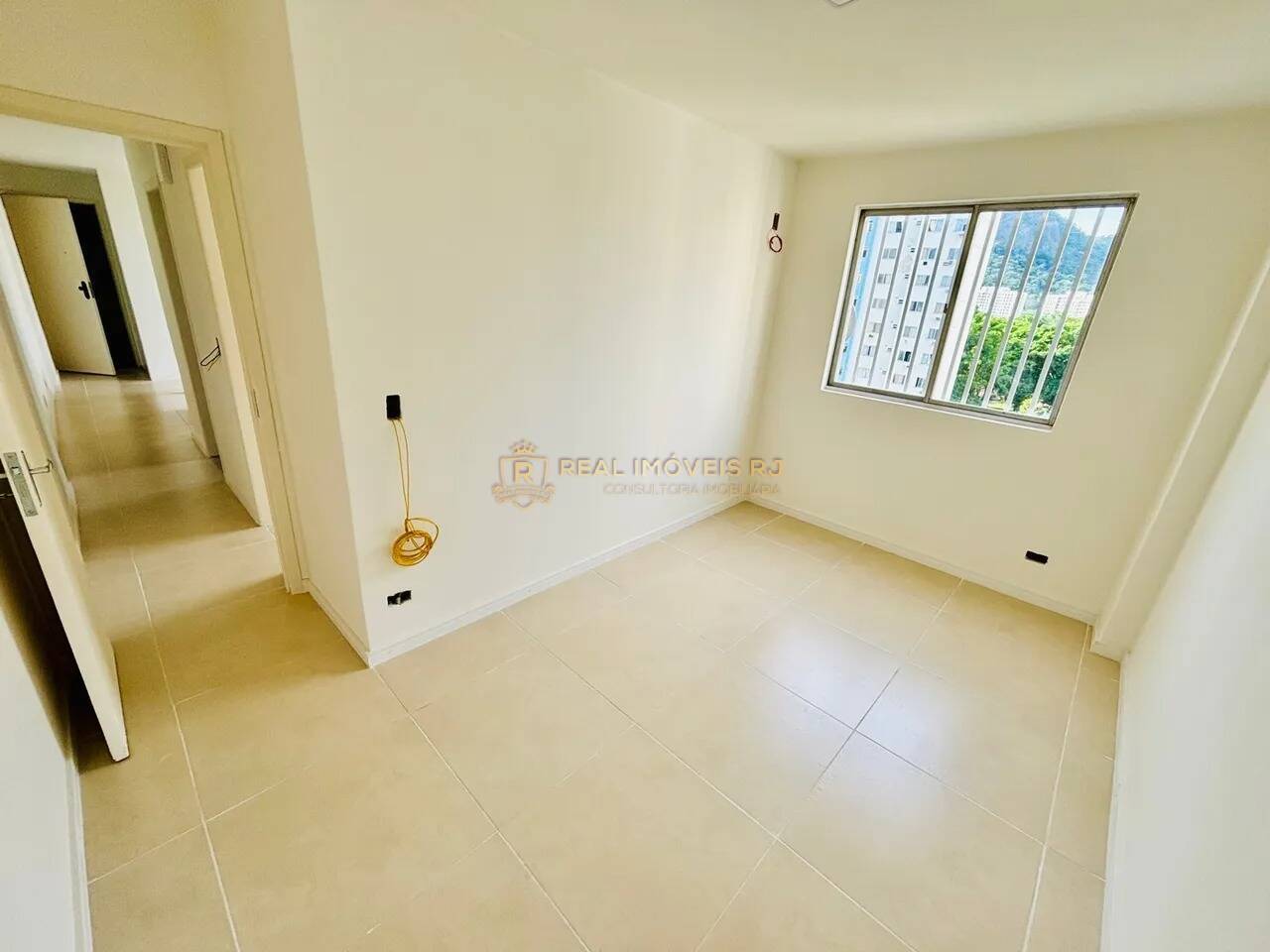 Apartamento à venda com 2 quartos, 50m² - Foto 3