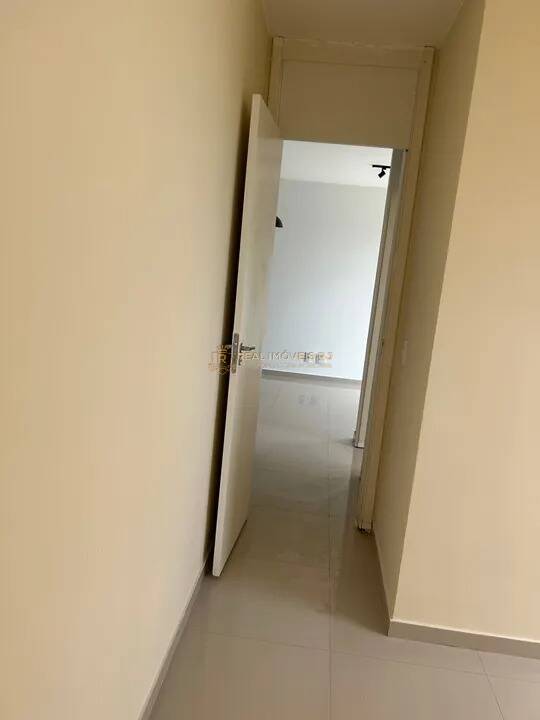 Apartamento à venda com 2 quartos, 59m² - Foto 4